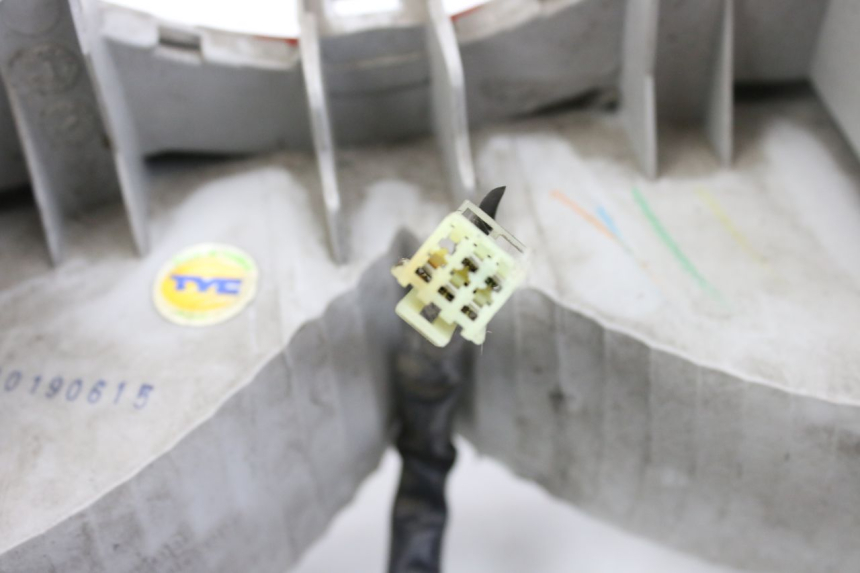 photo de FANALE POSTERIORE SUZUKI BURGMAN 125 (2007 - 2014) - Vista d'insieme del prodotto