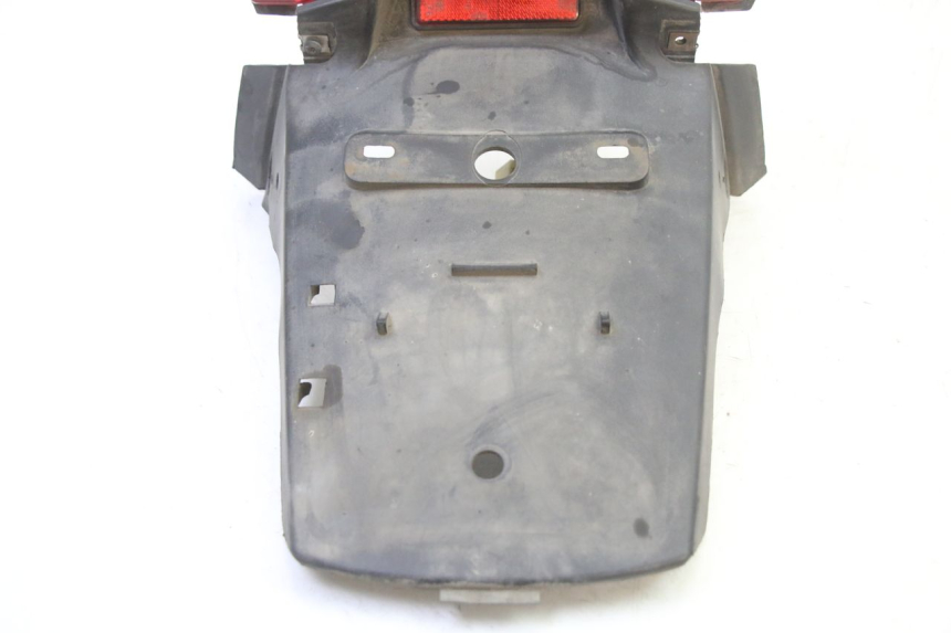 photo de FANALE STOP POSTERIORE  YAMAHA BW'S 100 (1999 - 2002) - Zoom sullo stato d'uso