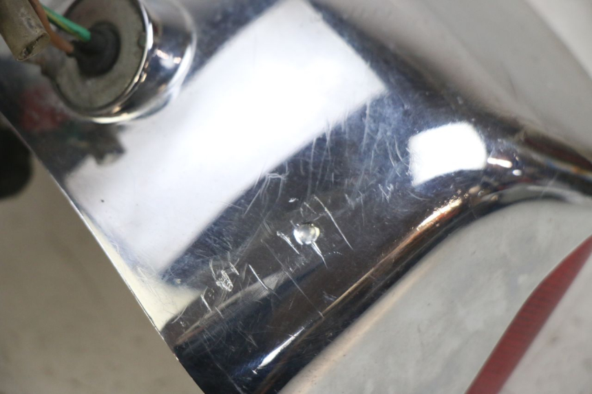 photo de FANALE POSTERIORE HONDA CA REBEL 125 (1995 - 2001) - Zoom sullo stato d'uso