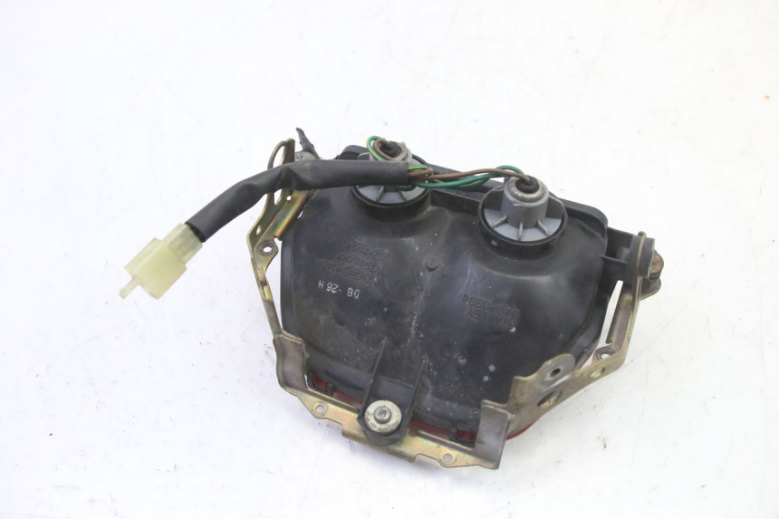 photo de FANALE STOP POSTERIORE  HONDA CBR RR FIREBLADE 900 (1992 - 1994) - Dettagli dei punti di fissaggio