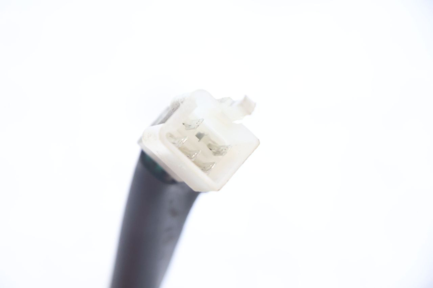 photo de FANALE STOP POSTERIORE  MASH CITY 4T 50 (2018 - 2020) - Stato della superficie e materiale