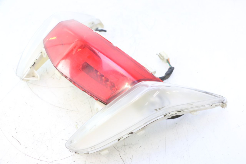 photo de FANALE POSTERIORE PEUGEOT CITYSTAR 2T 50 (2018 - 2021) - Altra angolazione