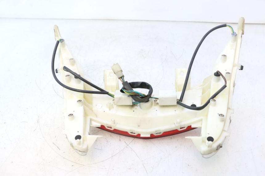 photo de FANALE POSTERIORE PEUGEOT CITYSTAR 2T 50 (2018 - 2021) - Zoom sui componenti