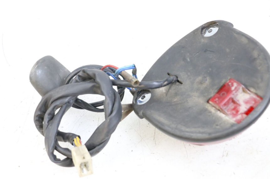 photo de FANALE STOP POSTERIORE  APRILIA CLASSIC 125 (1995 - 2001) - Zoom sullo stato d'uso