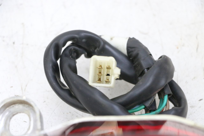 photo de FANALE POSTERIORE SYM CROX 4T 50 (2016 - 2023) - Dettaglio del componente