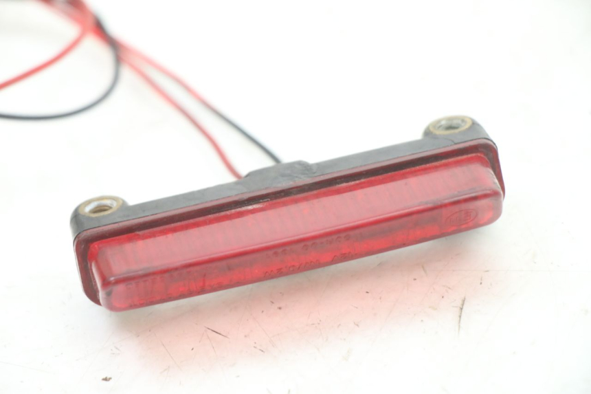 photo de FANALE STOP POSTERIORE  DERBI SENDA SM DRD X-TREME 50 (2011 - 2017) - Primo piano tecnico