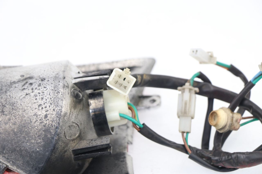 photo de Fanale posteriore GOWINN DOLCE VITA 125 (2007 - 2013) - Zoom sullo stato d'uso