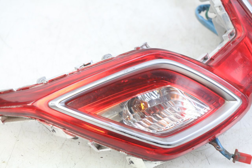photo de FANALE POSTERIORE KYMCO DOWNTOWN ABS 125 (2015 - 2017) - Zoom sullo stato d'uso