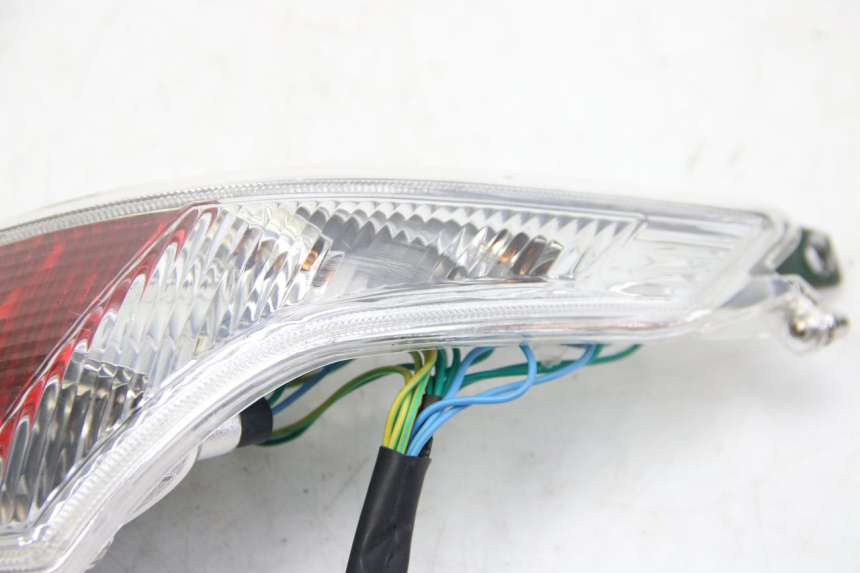 photo de FANALE POSTERIORE DESTRO PEUGEOT E-VIVACITY 1 (2012 - 2018) - Altra angolazione