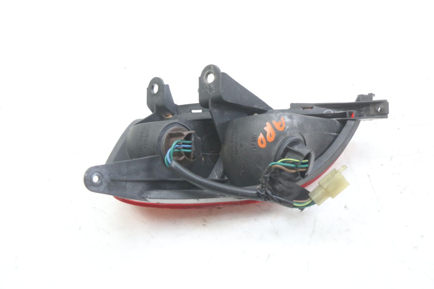 photo de Fanale posteriore destro HONDA FES PANTHEON 2T 125 (1998 - 2002) - Dettaglio del componente