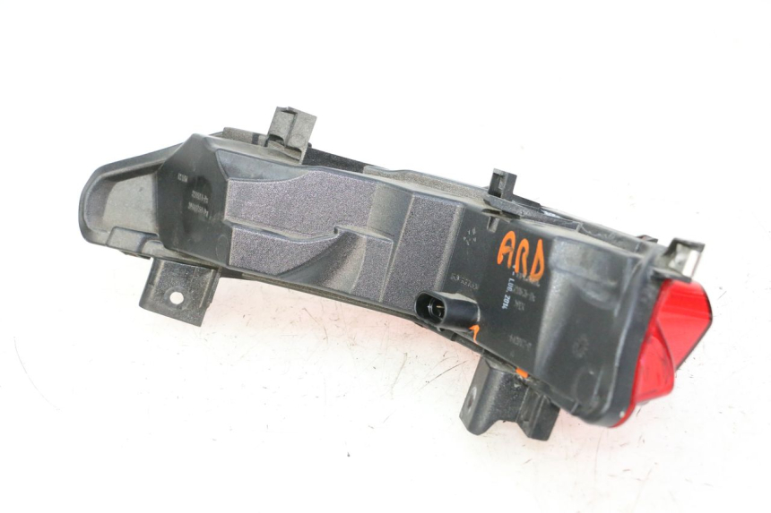 photo de FANALE POSTERIORE DESTRO PIAGGIO MP3 500 (2014 - 2017) - Vista d'insieme del prodotto