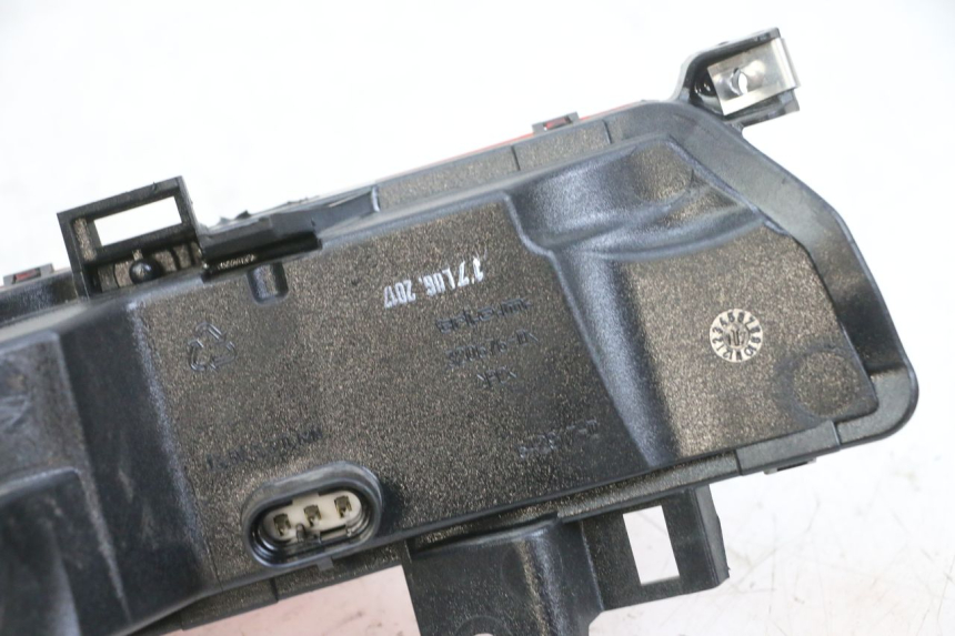 photo de FANALE STOP DESTRA PIAGGIO MP3 500 (2016 - 2018) - Ricambio usato controllato