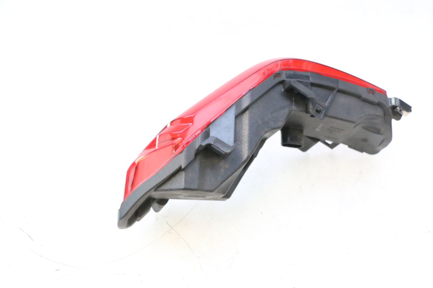 photo de FANALE STOP DESTRA PIAGGIO MP3 500 (2016 - 2018) - Vista d'insieme del prodotto