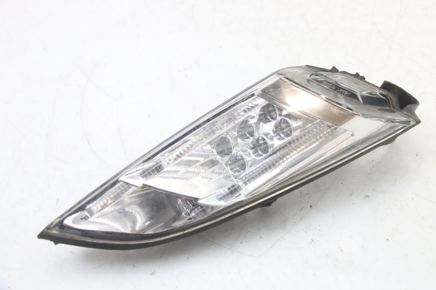 photo de FANALE STOP DESTRA PEUGEOT SATELIS 125 (2013 - 2018) - Altra angolazione