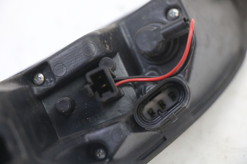 photo de FANALE STOP DESTRA PEUGEOT SATELIS 125 (2013 - 2018) - Ricambio usato controllato