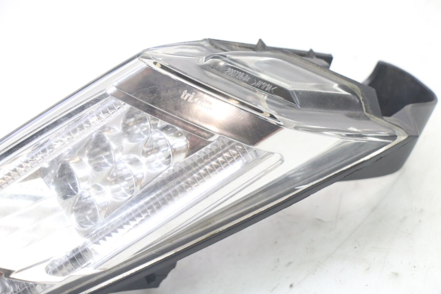 photo de FANALE STOP DESTRA PEUGEOT SATELIS 125 (2013 - 2018) - Altra angolazione