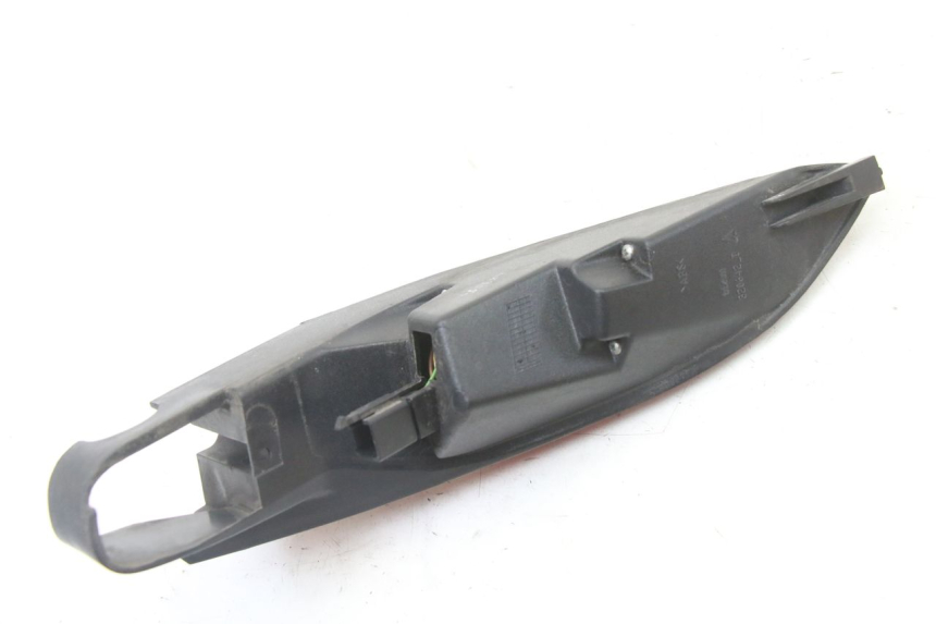 photo de FANALE STOP DESTRA PEUGEOT SATELIS COMPRESSOR K15 125 (2006 - 2009) - Vista d'insieme del prodotto