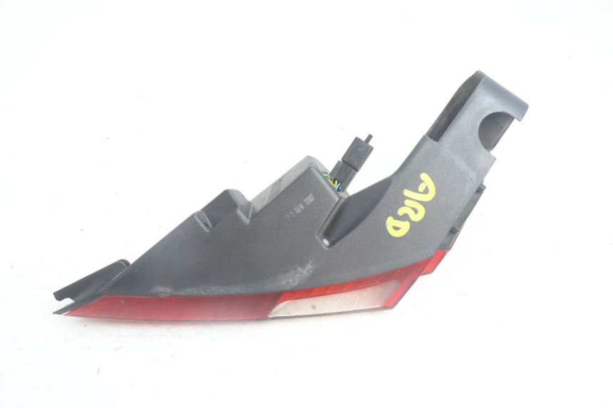 photo de FANALE POSTERIORE DESTRO PEUGEOT SATELIS 125 (2006 - 2009) - Vista d'insieme del prodotto