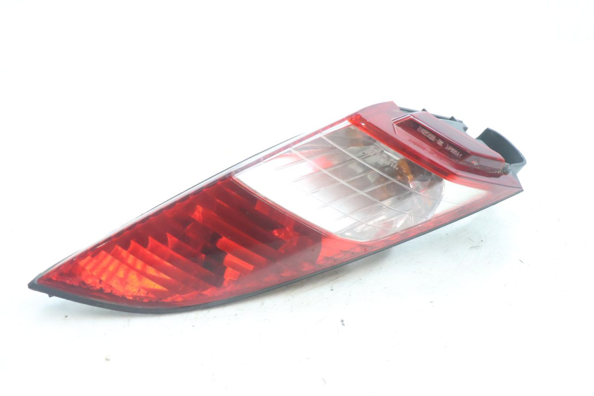 photo de FANALE POSTERIORE DESTRO PEUGEOT SATELIS 125 (2006 - 2009) - Dettaglio del componente