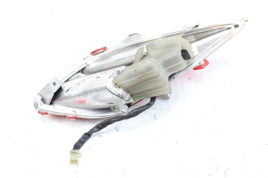 photo de FANALE POSTERIORE DESTRO MBK SKYCRUISER 125 (2010 - 2013) - Zoom sullo stato d'uso