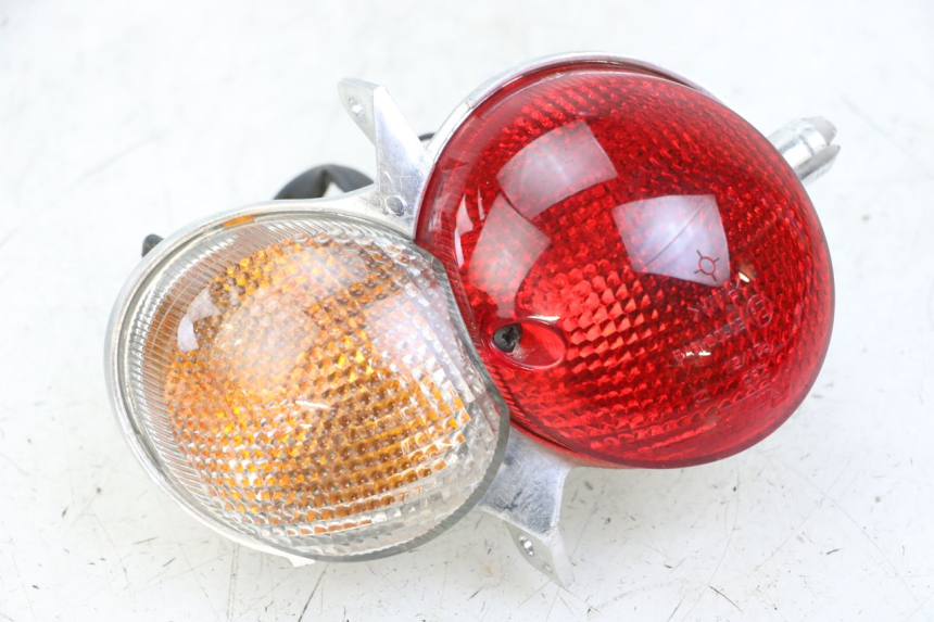 photo de FANALE STOP DESTRA YAMAHA YP MAJESTY 125 (2007 - 2010) - Vista principale