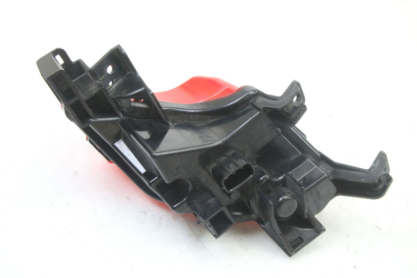 photo de FANALE STOP DESTRA YAMAHA YP T-MAX TMAX 530 (2017 - 2020) - Dettagli dei punti di fissaggio
