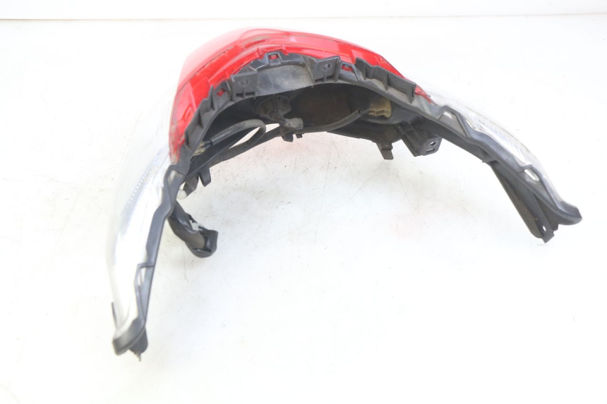 photo de FANALE POSTERIORE YAMAHA D'ELIGHT DELIGHT 125 (2017 - 2020) - Ricambio usato controllato