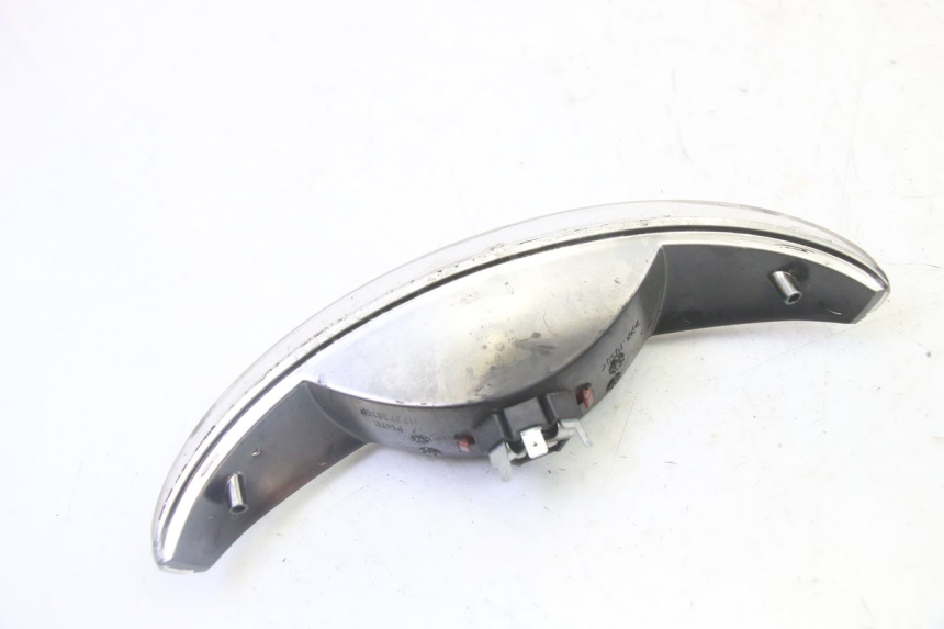 photo de FANALE POSTERIORE PEUGEOT ELYSTAR 50 (2002 - 2014) - Altra angolazione