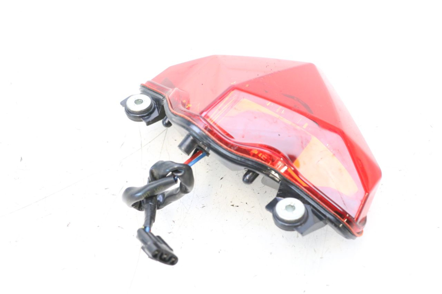 photo de FANALE STOP POSTERIORE  KAWASAKI ER-6 ER6 F ABS 650 (2012 - 2016) - Dettagli dei punti di fissaggio