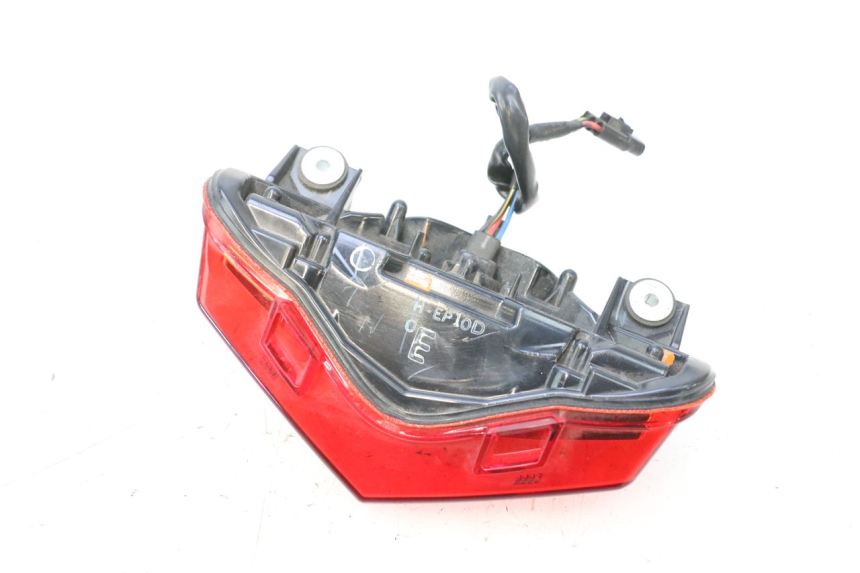 photo de FANALE STOP POSTERIORE  KAWASAKI ER-6 ER6 F ABS 650 (2012 - 2016) - Marcature e riferimenti originali