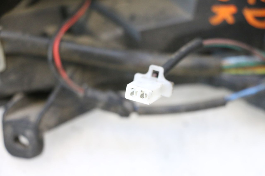 photo de FANALE POSTERIORE JM MOTORS EVOLIS 4T 50 (2018 - 2022) - Ricambio usato controllato