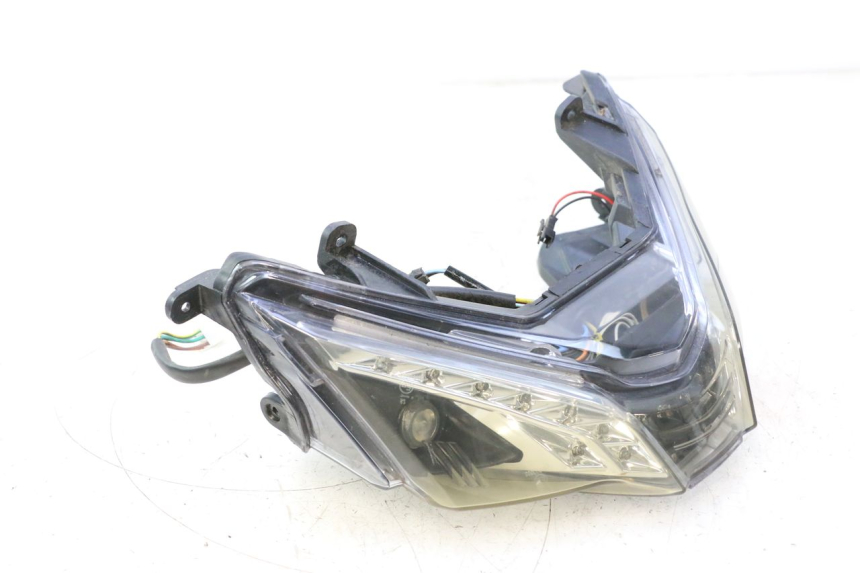 photo de FANALE POSTERIORE JM MOTORS EVOLIS 4T 50 (2018 - 2022) - Primo piano ad alta risoluzione