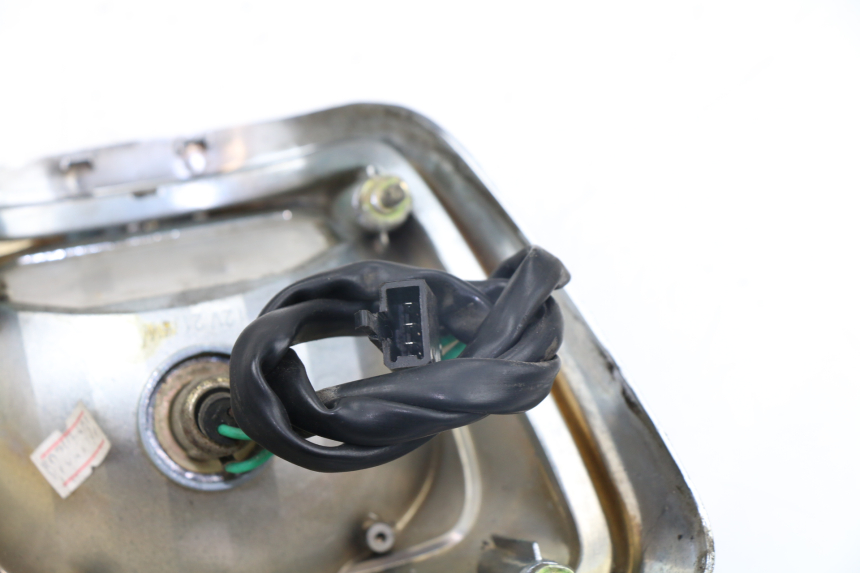 photo de Fanale posteriore SYM FIDDLE 125 (2008 - 2010) - Zoom sullo stato d'uso