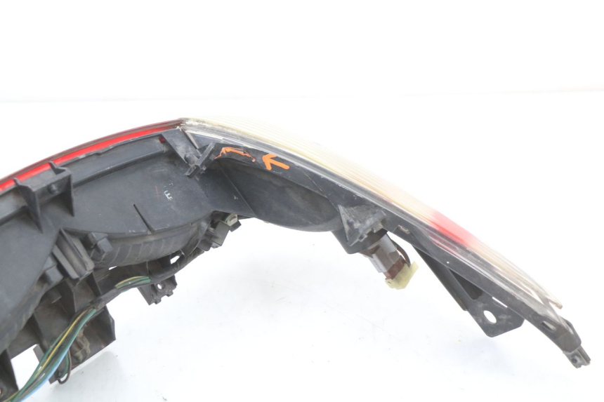 photo de FANALE STOP POSTERIORE  HONDA FJS SILVER WING SILVERWING 400 (2005 - 2008) - Ricambio usato controllato