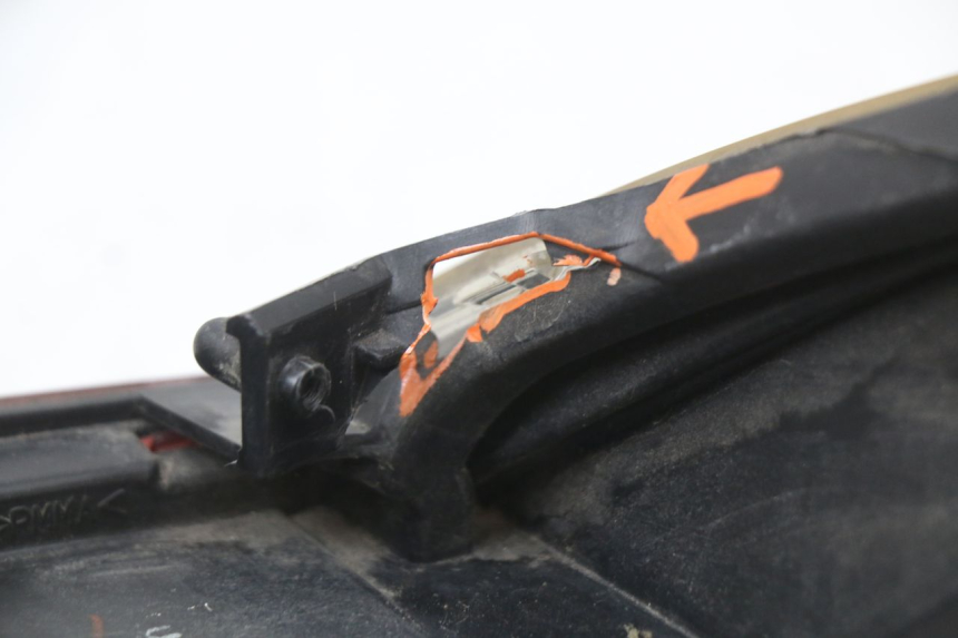 photo de FANALE STOP POSTERIORE  HONDA FJS SILVER WING SILVERWING 400 (2005 - 2008) - Marcature e riferimenti originali