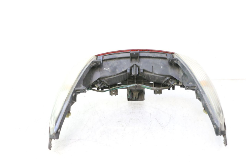 photo de FANALE STOP POSTERIORE  HONDA FJS SILVER WING SILVERWING 400 (2005 - 2008) - Ispezione visiva dettagliata