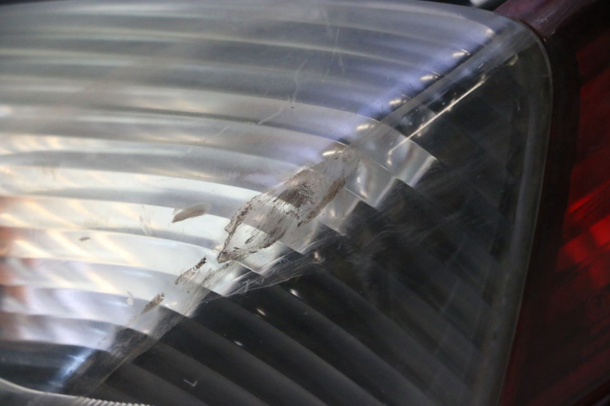 photo de FANALE STOP POSTERIORE  HONDA FJS SILVER WING SILVERWING 400 (2005 - 2008) - Ricambio usato controllato