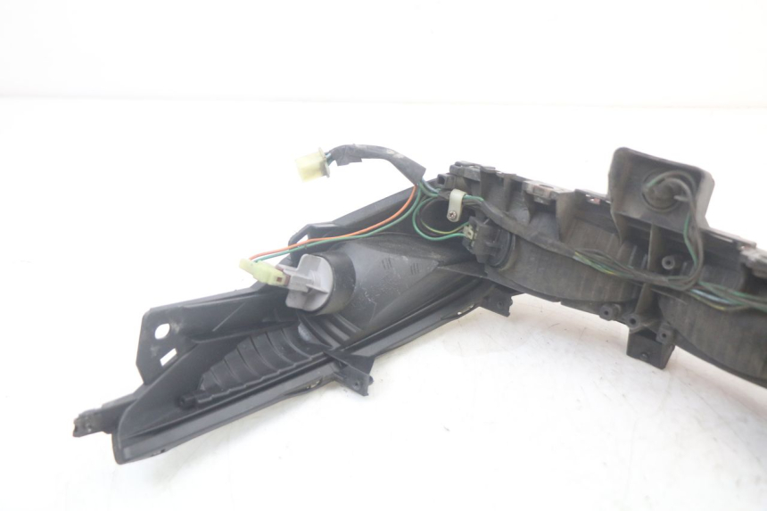 photo de FANALE STOP POSTERIORE  HONDA FJS SILVERWING SILVER WING 600 (2001 - 2010) - Altra vista dell'articolo