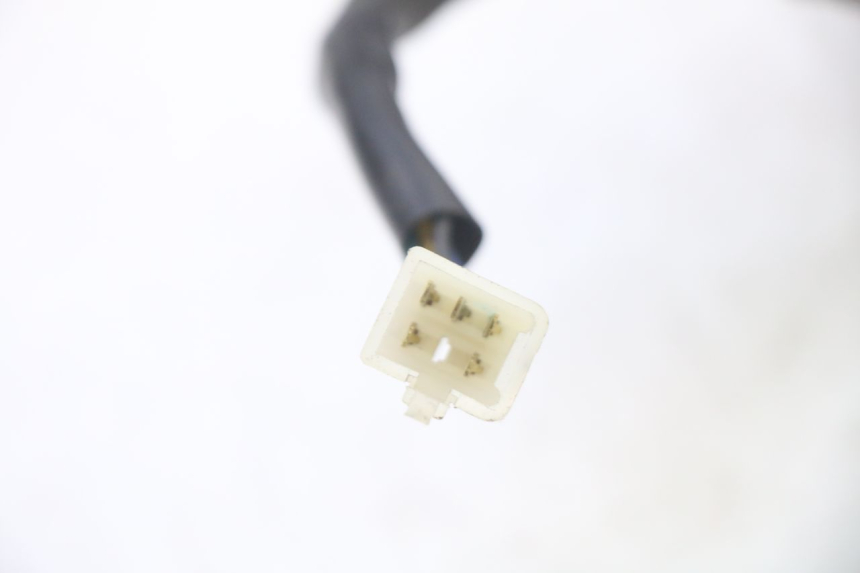 photo de FANALE STOP POSTERIORE  MBK FLAME X 125 (2007 - 2016) - Stato della superficie e materiale