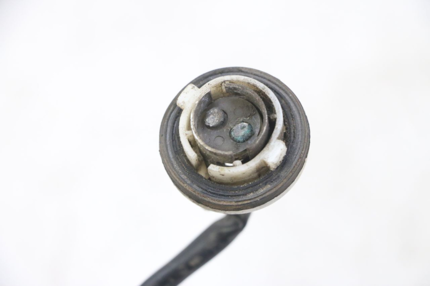 photo de FANALE POSTERIORE VENESI FLY RETRO 4T 50 (2020 - 2025) - Zoom sullo stato d'uso