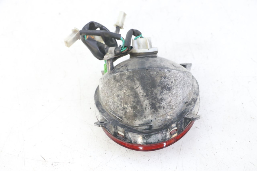 photo de FANALE POSTERIORE VENESI FLY RETRO 4T 50 (2020 - 2025) - Dettagli dei punti di fissaggio