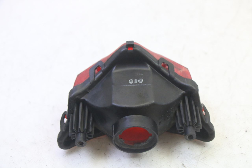 photo de FANALE STOP POSTERIORE  YAMAHA FZ6 N FAZER 600 (2004 - 2006) - Marcature e riferimenti originali