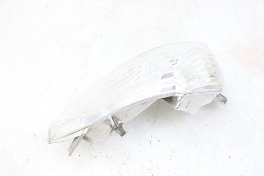 photo de FANALE STOP SINISTRA PIAGGIO IE MP3 YOURBAN 300 (2011 - 2016) - Dettagli dei punti di fissaggio