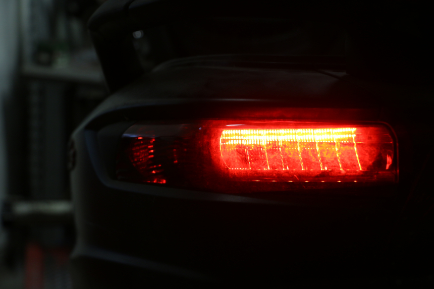 photo de FANALE STOP SINISTRA PIAGGIO MP3 HPE 350 (2018 - 2020) - Altra vista dell'articolo