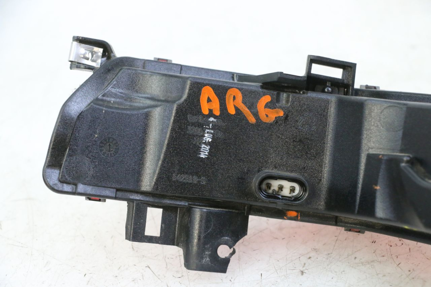 photo de FANALE STOP SINISTRA PIAGGIO MP3 500 (2014 - 2017) - Primo piano tecnico