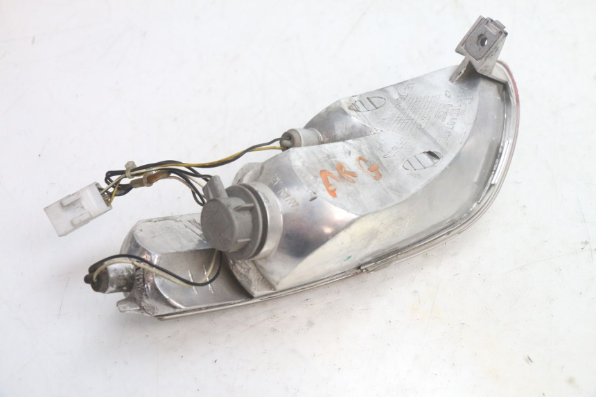 photo de FANALE STOP SINISTRA PIAGGIO MP3 125 (2006 - 2014) - Vista d'insieme del prodotto