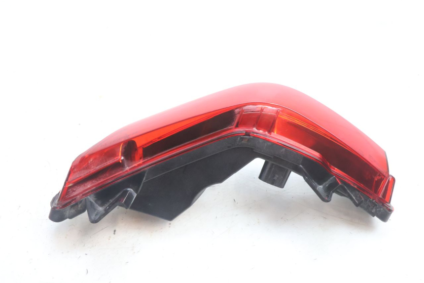 photo de FANALE STOP SINISTRA PIAGGIO MP3 500 (2016 - 2018) - Primo piano tecnico