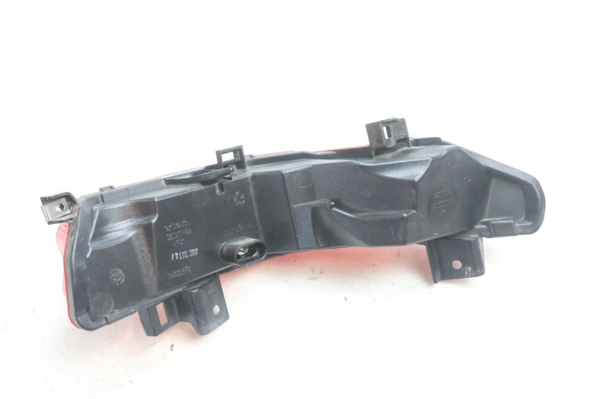 photo de FANALE STOP SINISTRA PIAGGIO MP3 500 (2016 - 2018) - Ricambio usato controllato