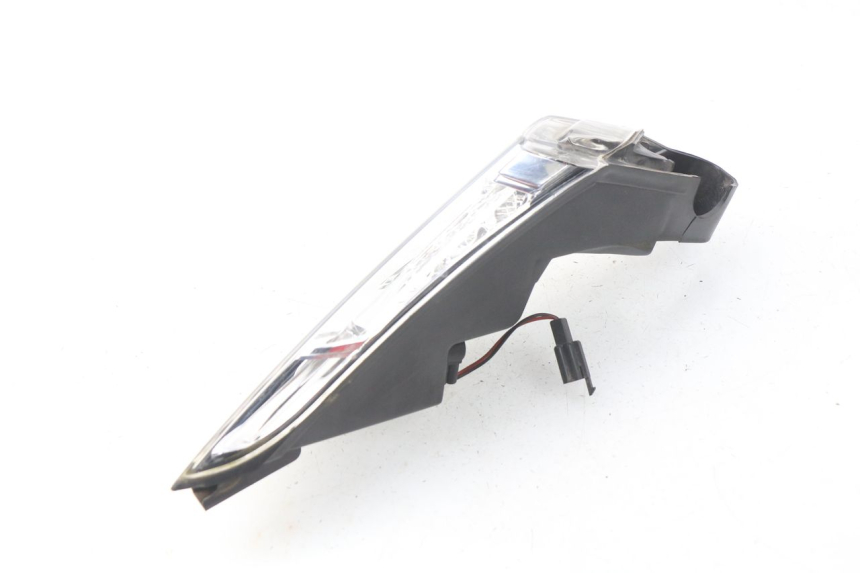 photo de FANALE STOP SINISTRA PEUGEOT SATELIS 300 (2012 - 2015) - Stato della superficie e materiale