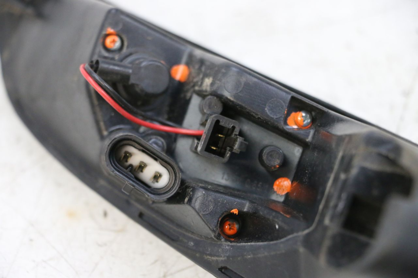 photo de FANALE STOP SINISTRA PEUGEOT SATELIS 125 (2013 - 2018) - Vista d'insieme del prodotto